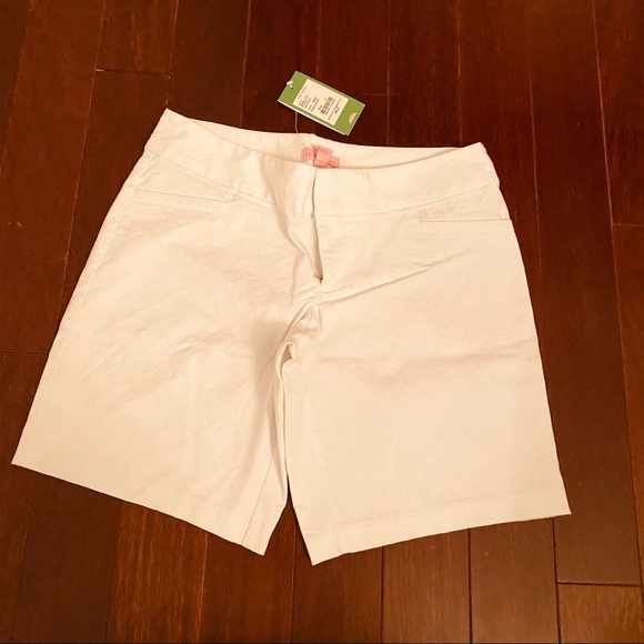 NWT Lilly Pulitzer Gardinia Shorts White Size 2 - Picture 1 of 6